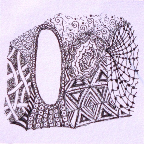 [07 Lynn Roberts Zentangle[4].jpg]
